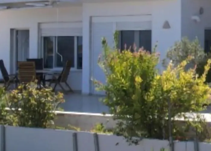 Seaview Dreams Holiday home